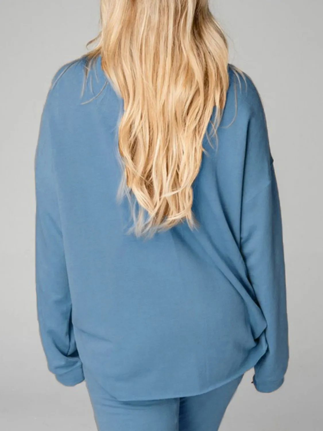 *APP EXCLUSIVE* Distressed Sweatshirt and Joggers Set